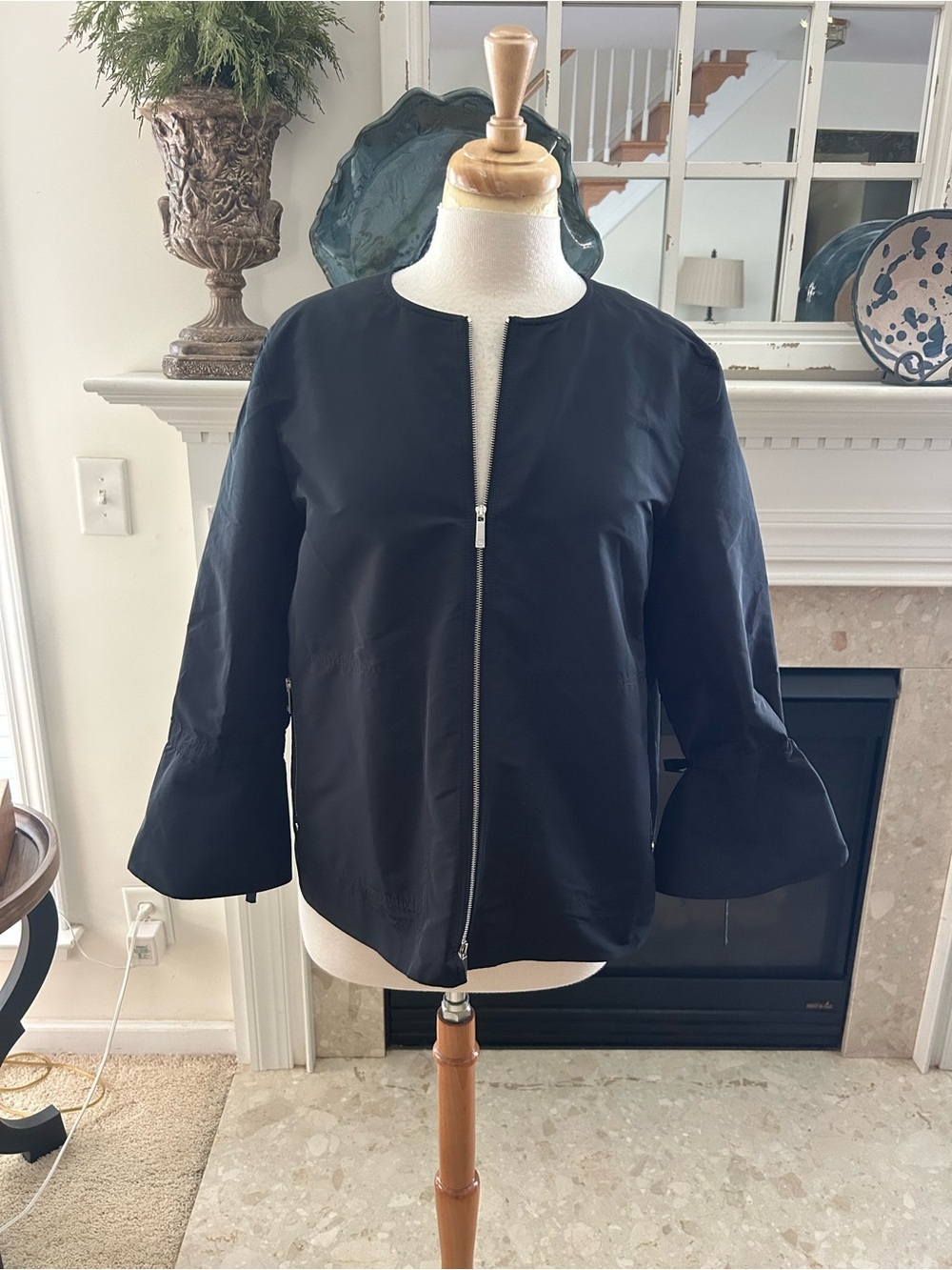 Lafayette 148 New York Black Zip-Front Cropped Jacket with Bell Sleeves
